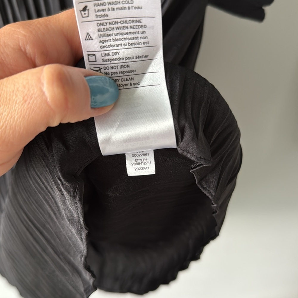 Vince Rib Mock Neck Crushed Satin Popover - Picture 8 of 11